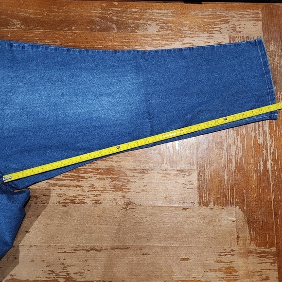 Gloria Vanderbilt Amanda Slimming Tapered Leg Women Jeans Size 24W NWT - Picture 6 of 13